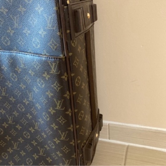 Authentic Louis Vuitton pegase 55 monogram carryon - Picture 4 of 5